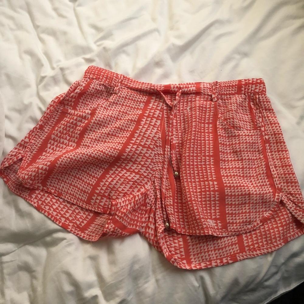 Manaola shorts